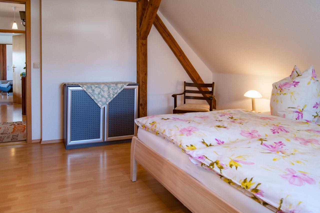 Dreiseitenhof Ferienwohnung Kuenzel Тарандт Экстерьер фото